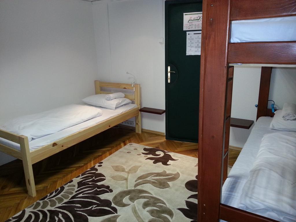 Walking Bed Budapest Hostel Pokoj fotografie