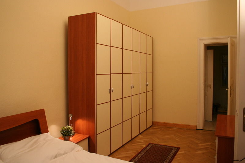 Walking Bed Budapest Hostel Exteriér fotografie